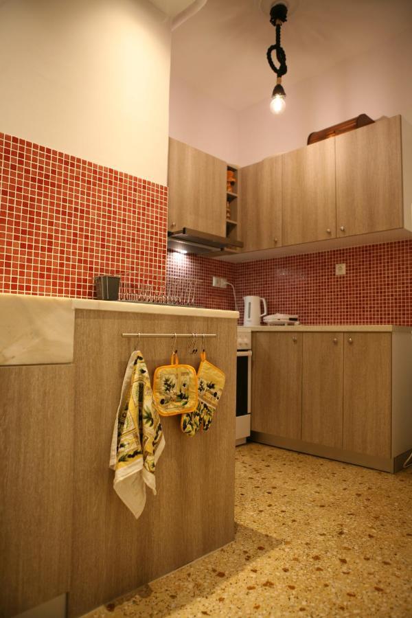 Marika Apartment Atenas Exterior foto